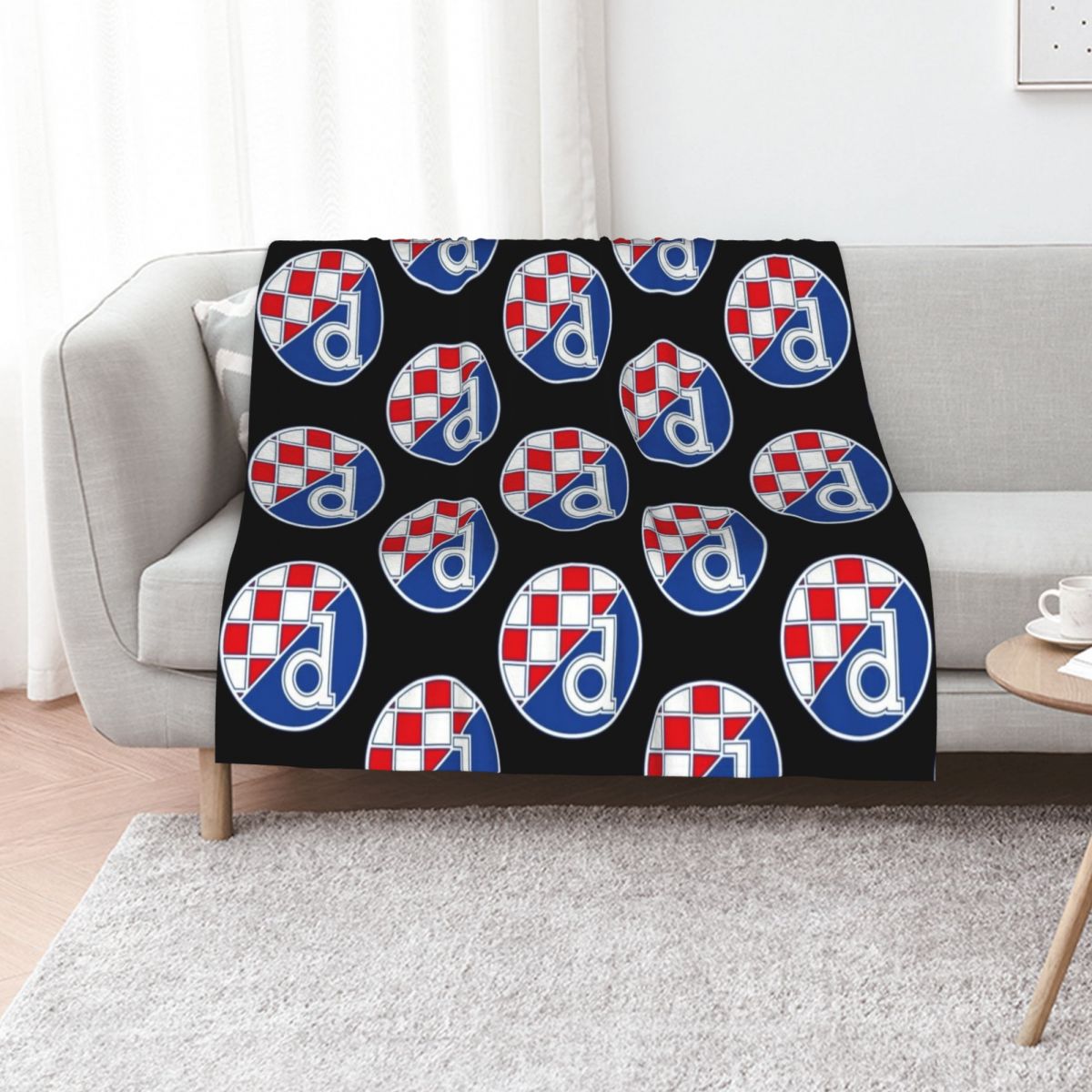 Dinamo Zagreb Throw Blanket De - Home Decor Zagreb ulasan dan harga
